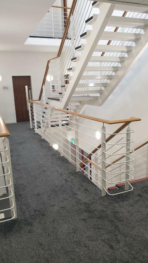 Premier Lodge Falkirk Buitenkant foto